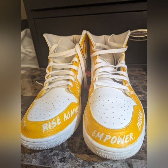 Air Jordan High top Dunks Limited Edition " RISE AGAINST RACISM" Sneaker No Box - Picture 10 of 11